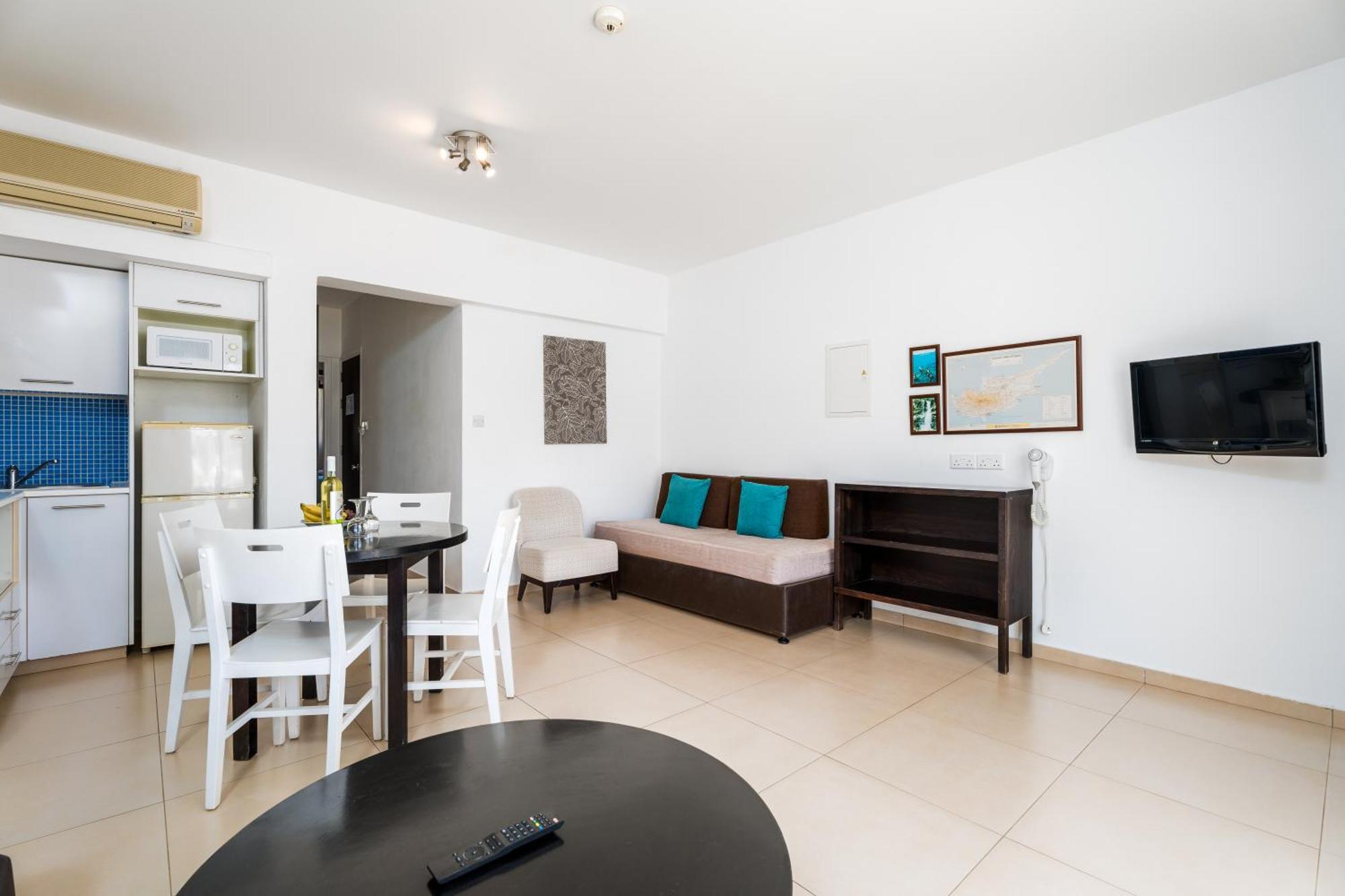Kritamo Beach Hotel Apartments Aya Napa Dış mekan fotoğraf